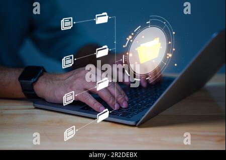 Document Management System (DMS), online documentation database and process automation to efficiently manage files, knowledge and documentation in ent Stock Photo