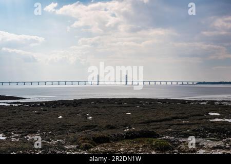 Severn Crossing England Wales Severn  Bridge Prince of Wales Crossing and the Severn Estuary Stock Photo