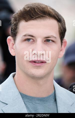 Cannes, France. 19th May, 2023. Tye Sheridan photographed during the photocall for Black Flies as part of the 76th Cannes International Film Festival at Palais des Festivals in Cannes, France Picture by Julie Edwards/Alamy Live News Stock Photo