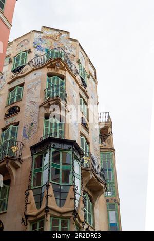 Palma, Majorca, Spain - May 13th 2023: Looking up at typical Spanish building, corner architecture Stock Photo