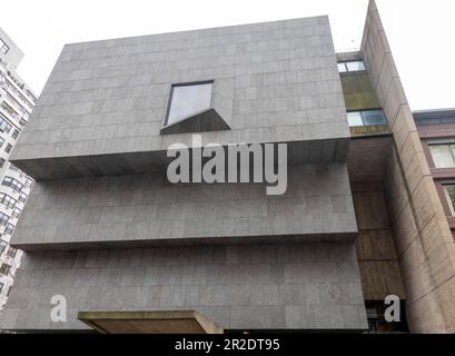 Frick Madison museum at 945 Madison Avenue, also known as the Breuer Building, Manhattan, New York City. Stock Photo