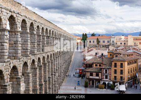 Spain, Segovia, Roman aqueducts  and building of the town. Stock Photo