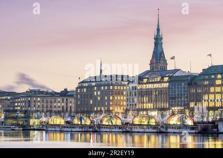 Christmas at the Inner Alster with a view of Jungfernstieg and Hamburg City Hall, Hanseatic City of Hamburg, Northern Germany, Germany, Europe Stock Photo