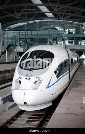 Guangzhou South Railway Station, TPF Farrells Architects, Guangdon Province, China Stock Photo