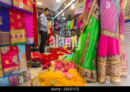 Shreeji In Fashion in Bhuleshwar,Mumbai - Best Designer Saree Retailers in  Mumbai - Justdial