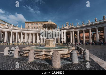 Fontana del Bernini, Fountain of the Four Rivers at St. Peter's Basilica, Rome, Lazio, Italy, Europe Stock Photo