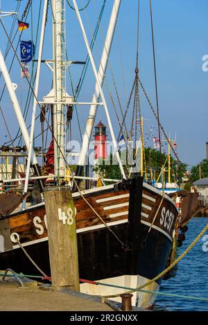 Harbor with shrimp cutters in Büsum, Büsum, Dithmarschen, North Sea Coast, Schleswig Holstein, Germany, Europe Stock Photo