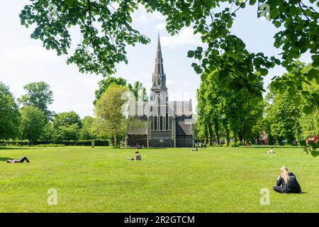 Christ Church Turnham Green in Spring, Turnham Green, Chiswick, London Borough of Hounslow, Greater London, England, United Kingdom Stock Photo