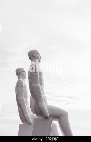 Mennesket ved Havet, The Man by the Sea, nine meter high sculptural group by Svend Wiig Hansen, Esbjerg Harbour, Syddanmark, Denmark Stock Photo