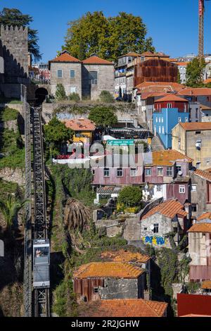 Dos Guindais Funicular, Oporto, Oporto, Portugal, Europe Stock Photo