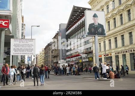 American Sector Check post at Checkpoint Charlie in Berlin Stock Photo