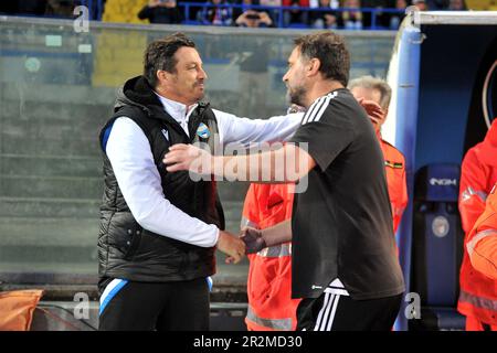 Pisa, Italy. 19th May, 2023. Head coach of Spal Massimo Oddo and Head coach of Pisa Luca D'Angelo during AC Pisa vs SPAL, Italian soccer Serie B match in Pisa, Italy, May 19 2023 Credit: Independent Photo Agency/Alamy Live News Stock Photo