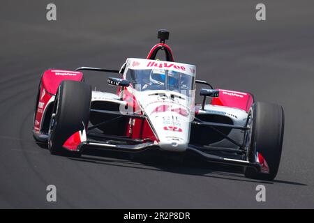 Katherine Legge, Of England, Drives Through The First Turn During 