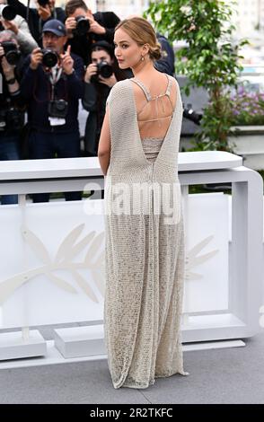 Cannes, France. 21st May, 2023. Cannes, France. May 21st, 2023 Jennifer Lawrence at the photocall for Bread and Roses, part of the 76th Cannes Film Festival, Palais des Festival. Credit: Doug Peters/Alamy Live News Stock Photo
