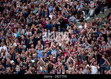 London, UK. 21st May, 2023. West Ham United fans celebrate their sides first goal scored by Declan Rice of West Ham United. Premier League match, West Ham Utd v Leeds Utd at the London Stadium, Queen Elizabeth Olympic Park in London on Sunday 21st May 2023 . this image may only be used for Editorial purposes. Editorial use only pic by Lewis Mitchell/Andrew Orchard sports photography/Alamy Live news Credit: Andrew Orchard sports photography/Alamy Live News Stock Photo