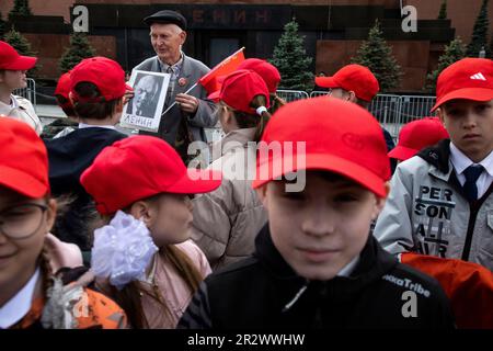 Moscow, Russia. 21st of May, 2023. School pupils attend a pioneer induction ceremony in Red Square in central Moscow, Russia. Credit: Nikolay Vinokurov/Alamy Live News Stock Photo