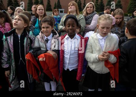 Moscow, Russia. 21st of May, 2023. School pupils attend a pioneer induction ceremony in Red Square in central Moscow, Russia. Credit: Nikolay Vinokurov/Alamy Live News Stock Photo