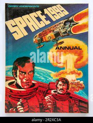 Annual published in 1976 dedicated to Gerry Anderson's Space 1999 TV series Stock Photo