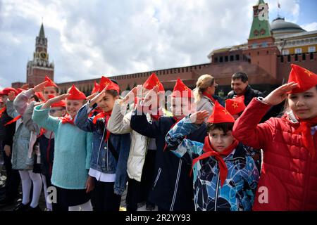 Moscow, Russia. 21st May, 2023. Members of the Russian Young Pioneers attend an induction ceremony on Red Square in Moscow, Russia, May 21, 2023. Credit: Alexander Zemlianichenko Jr/Xinhua/Alamy Live News Stock Photo