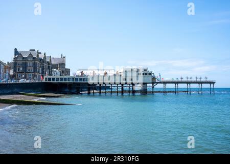 Aberystwyth beach and Pier Stock Photo