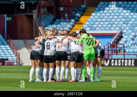 Birmingham, England. 21 May 2023. The Liverpool players in a huddle team fore the Barclays Women's Super League game between Aston Villa and Liverpool at Villa Park in Birmingham, England, UK on 21 May 2023. Credit: Duncan Thomas/Majestic Media/Alamy Live News. Stock Photo