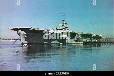 Attack on carrier USS Franklin 19 March 1945 Stock Photo - Alamy