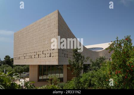 The new building of the National Library of Israel, designed by the ...