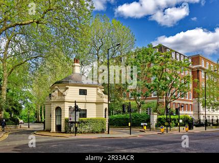London St Johns Wood Regents Canal a blue sky in Springtime and a view of Hannover Gate Stock Photo