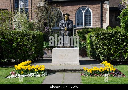 Statue of Sir Thomas Moore at Chelsea Old church in London Stock Photo