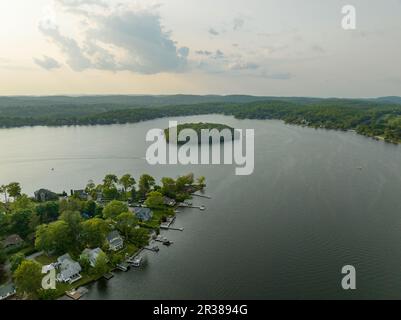 Late afternoon aerial photo of Lake Mahopac located in Town of Carmel, Putnam County, New York. Stock Photo