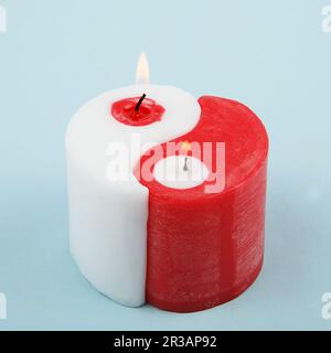 Blue and white granulated wax crystals to create candles by pouring in bowl  and inserting wick. Handmade sand candle in white ceramic bowl on white  Stock Photo - Alamy