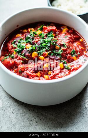 Simple Chilli sin Carne with chocolate Stock Photo