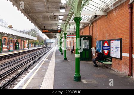 View down Barkingside Platform Stock Photo