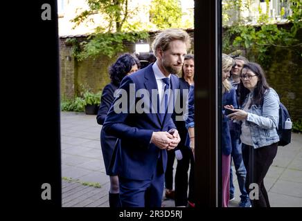 THE HAGUE - Minister Dennis Wiersma (Primary and Secondary Education) responds to his behavior as a Member of Parliament after the education minister apologized to the VVD party of the House of Representatives earlier in the day. ANP ROBIN VAN LONKHUIJSEN netherlands out - belgium out Stock Photo