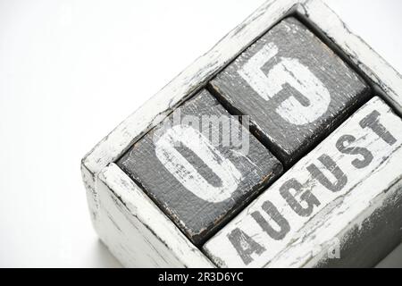 August 05, wooden calendar with cubes on a white background.Traffic light day Stock Photo