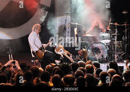 Milan Italy 2010-04-11: The Foreigner during the concert at the Alcatraz Stock Photo