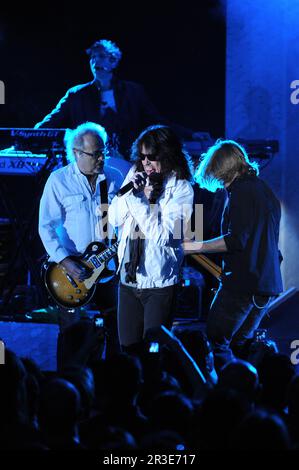 Milan Italy 2010-04-11: The Foreigner during the concert at the Alcatraz Stock Photo