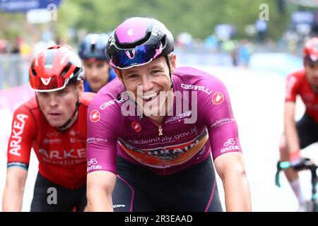 Monte Bondone, Italy. 23rd May, 2023. Giro d'Italia - UCI Cycling Race Tour of Italy 2023, Stage 16th 203 km from Sabbio Chiese to Monte Bondone. Jonathan Milan Credit: Action Plus Sports/Alamy Live News Stock Photo