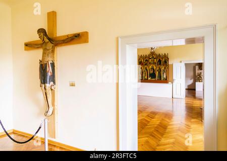 Cristo crucificado, siglo XIII, museo de la basílica de Santa Eufrasia, Porec, - Parenzo-, peninsula de Istria, Croacia, europa. Stock Photo