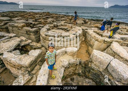 Necrópolis de Son Real , conjunto de construcciones funerarias , término municipal de Santa Margalida, Mallorca, balearic islands, spain, europe. Stock Photo