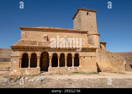 Iglesia de San Pedro Apóstol, Románico, siglo XII -declarada Monumento Histórico Artístico Nacional en 1935-, Caracena, Soria, comunidad autónoma de Castilla y León, Spain, Europe. Stock Photo