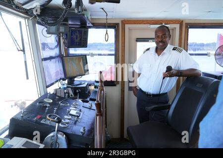 St. Louis, United States. 23rd May, 2023. Riverboat captain Kevin East prepares to pilot the Tom Sawyer Riverboat up the Mississippi River in St. Louis on Tuesday, May 23, 2023. East is the first African-American in the state to earn his license to navigate a excursion vessel in 1992. Photo by Bill Greenblatt/UPI Credit: UPI/Alamy Live News Stock Photo