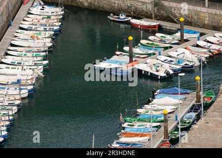 barcas en el puerto pesquero,Elantxobe, Vizcaya, Euzkadi, Spain. Stock Photo