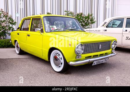 サララ Samara, Russia - May 14, 2023: Vintage Russian automobile Lada