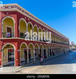Historical Spanish colonial buildings, Plaza de la Independencia, Campeche city, Campeche State, Mexico Stock Photo