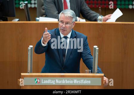 Dusseldorf, Deutschland. 24th May, 2023. Christian DAHM, SPD parliamentary group during his speech at the 33rd session of the North Rhine-Westphalia state parliament, in the North Rhine-Westphalia state parliament, Duesseldorf on May 24th, 2023 Credit: dpa/Alamy Live News Stock Photo
