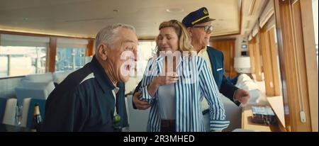 ABOUT MY FATHER, from left: Kim Cattrall, Leslie Bibb, David Rasche ...