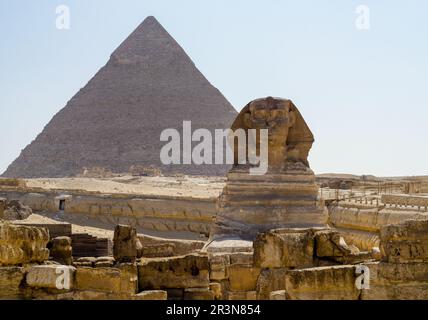 Sphinx statue and Cheops pyramid in Giza Egypt antique architecture ...