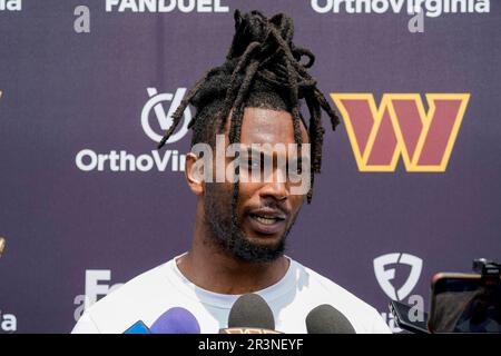 Washington Football Team safety Kamren Curl (31) runs during an NFL  football game against the Los Angeles Chargers, Sunday, Sept. 12, 2021 in  Landover, Md. (AP Photo/Daniel Kucin Jr Stock Photo - Alamy