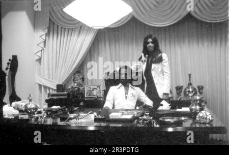 May 31, 2001 - IKE AND TINA TURNER.OFFICE OF BOLIC STUDIO.(Credit Image: Ã‚© Globe Photos/ZUMA Wire) EDITORIAL USAGE ONLY! Not for Commercial USAGE! Stock Photo